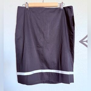 LESLIE STUART Elegant Black Skirt with White Trim - NEW w/ Tags - Size 14